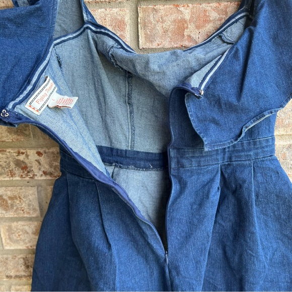 🍒💣 Pinup inspired denim romper - Picture 6 of 9